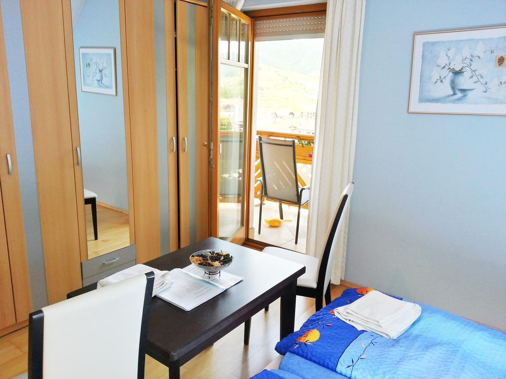 Gastehaus Zur Schonen Aussicht Bed and Breakfast Spitz an der Donau Δωμάτιο φωτογραφία