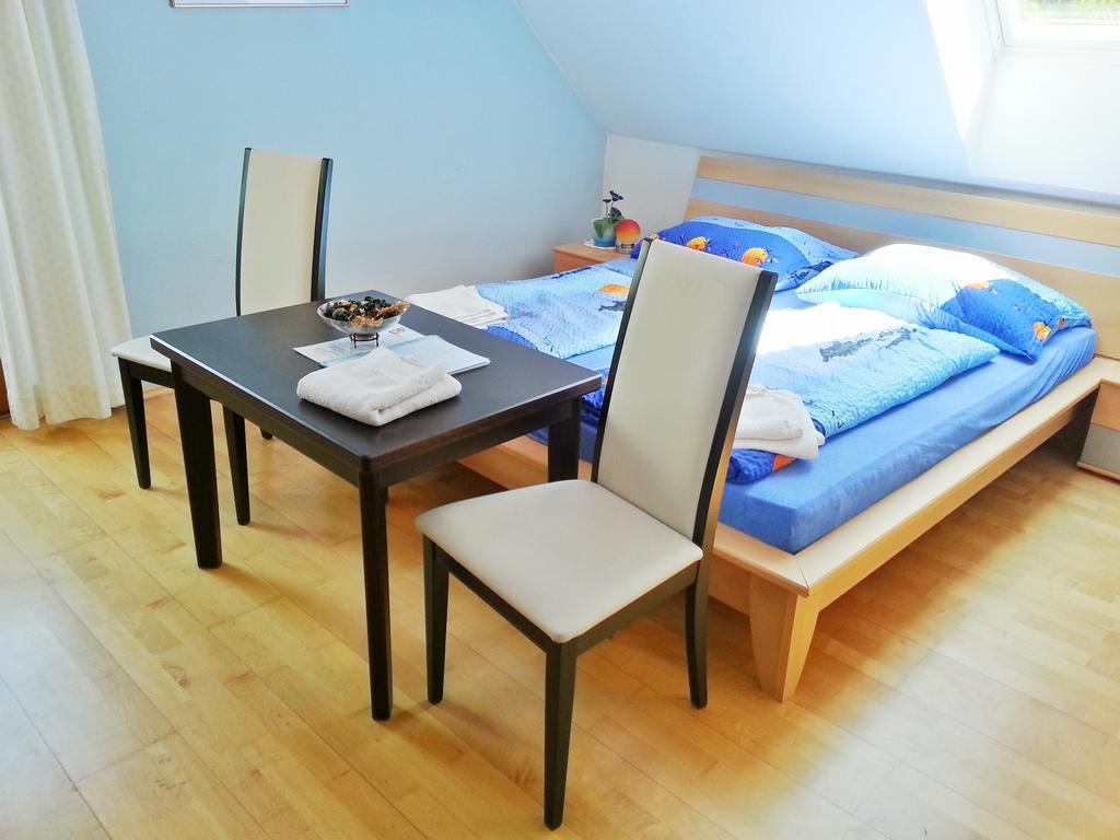 Gastehaus Zur Schonen Aussicht Bed and Breakfast Spitz an der Donau Δωμάτιο φωτογραφία